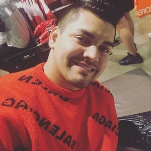 Meet your Posher, Anthony